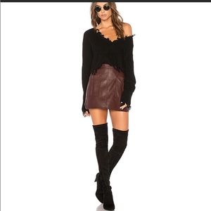 Bcbgmaxazria Sabina skirt in Bordeaux color; like new